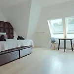 Theislandlife Texel - Wellness, Sauna, Jacuzzi, Massage Bed & Breakfast De Koog (Texel)
