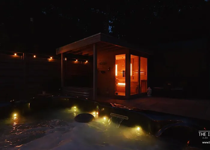 Theislandlife Texel - Wellness, Sauna, Jacuzzi, Massage * Де-Коог