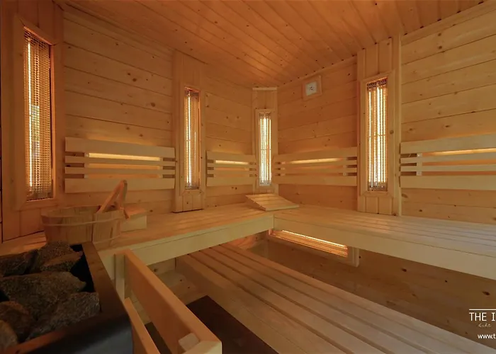 Theislandlife Texel - Wellness, Sauna, Jacuzzi, Massage Отель типа 